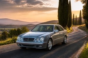 Mercedes Classe E W210 : histoire, moteurs et achat